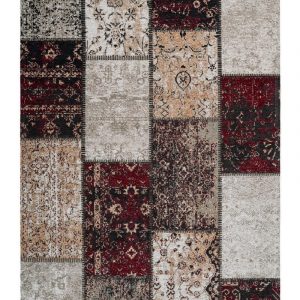 Cambodia Phnom Penh Rug Red